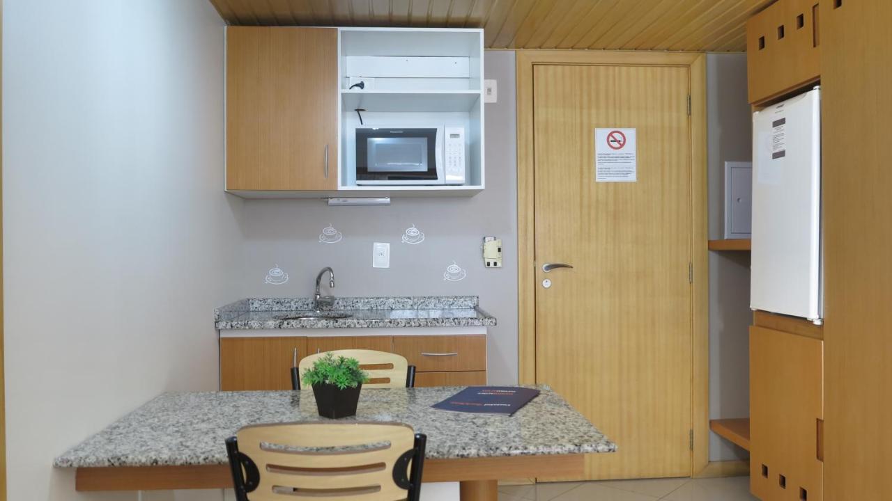 Costa Sul Stay - Quartos, Studios E Apartamentos Por Temporada No Centro De Bc Балнеариу-Камбориу Экстерьер фото