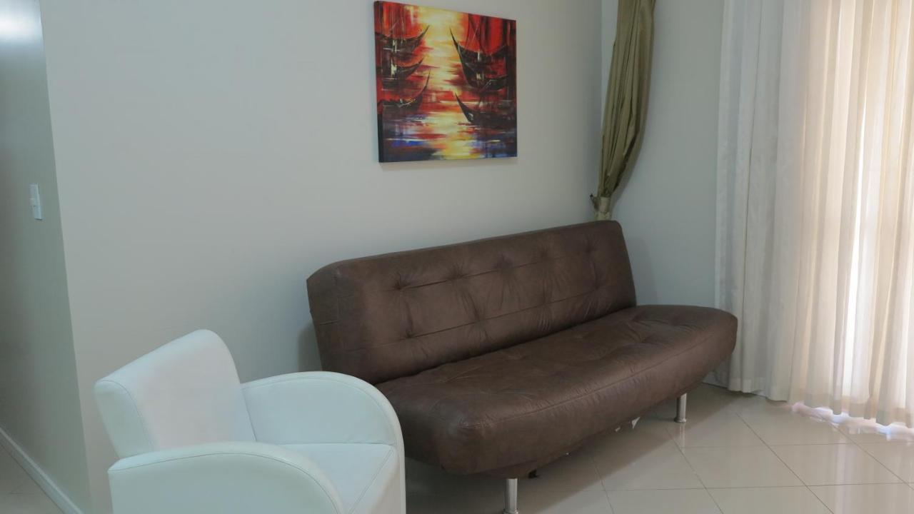 Costa Sul Stay - Quartos, Studios E Apartamentos Por Temporada No Centro De Bc Балнеариу-Камбориу Экстерьер фото