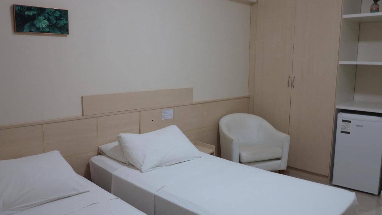 Costa Sul Stay - Quartos, Studios E Apartamentos Por Temporada No Centro De Bc Балнеариу-Камбориу Экстерьер фото